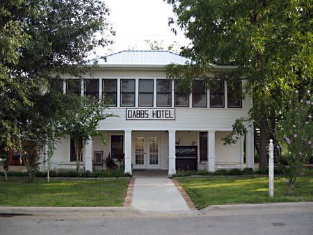 Dabbs Hotel Bed And Breakfast Llano Kültér fotó